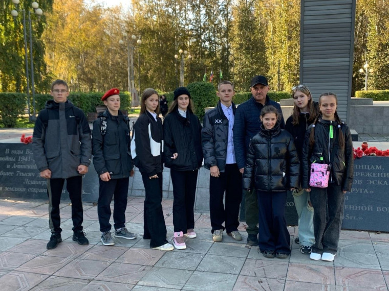 ВОЕННО - ПАТРИОТИЧЕСКИЙ КЛУБ "СОКОЛ".